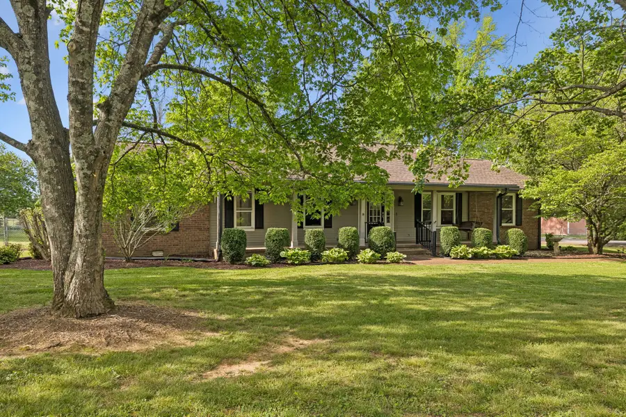 3513 Meadowwood Dr, Murfreesboro, TN 37128 - #2