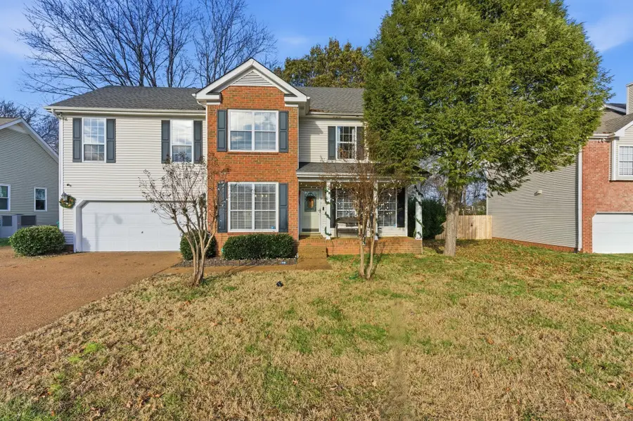 1766 Witt Way Dr, Spring Hill, TN 37174 - #2