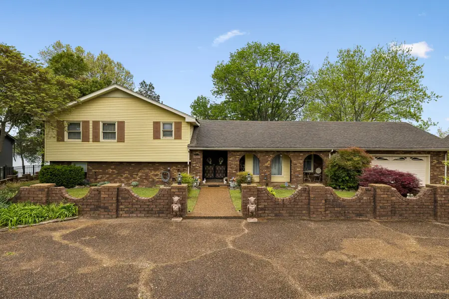 1451 Dickerson Bay Dr, Gallatin, TN 37066 - #3