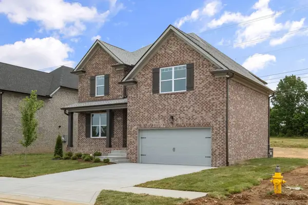211 Blantons Park Dr, Gallatin, TN 37066