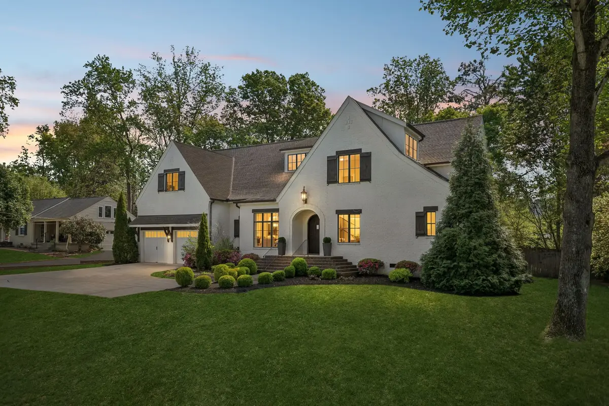 4040 Russellwood Dr, Nashville, TN 37204 - #1