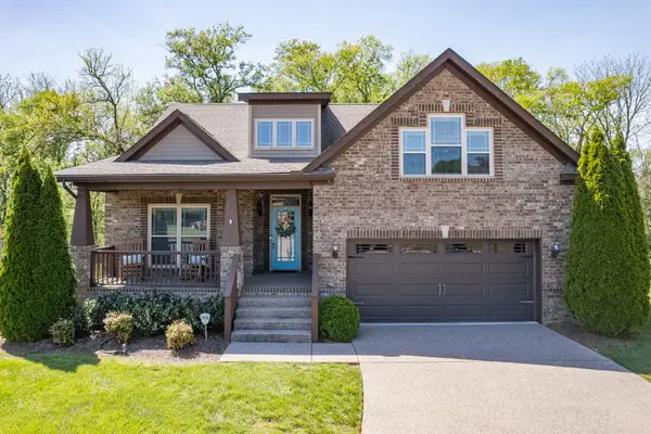 3021 Foust Dr, Spring Hill, TN 37174