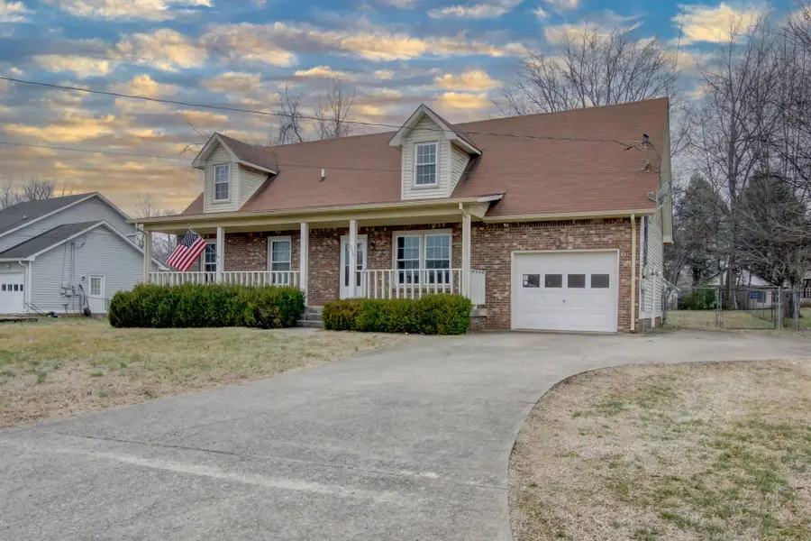 3410 Albert Dr, Clarksville, TN 37042 - #2