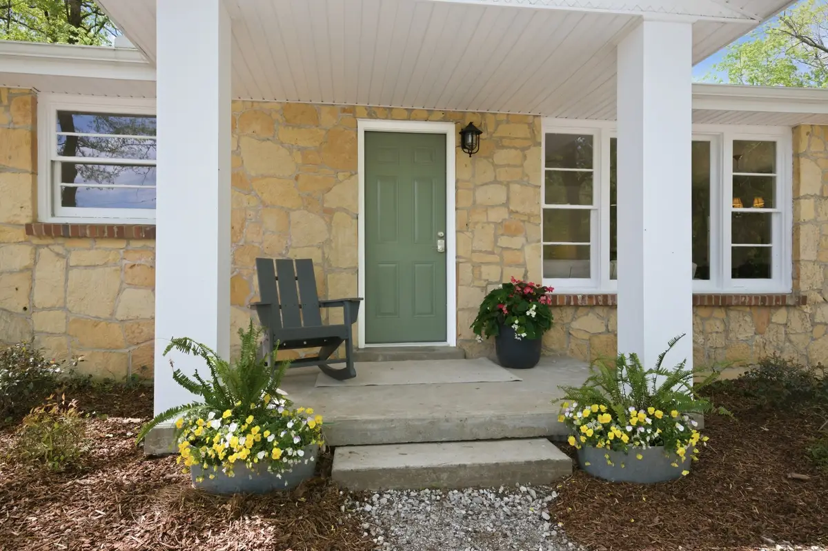 1566 Porter Rd, Burns, TN 37029 - #1