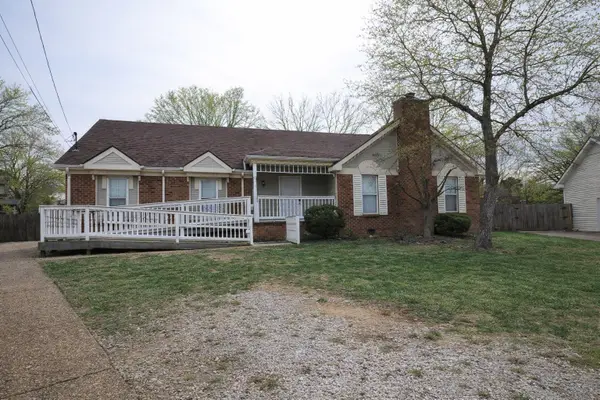 3104 Country Lawn Dr, Antioch, TN 37013