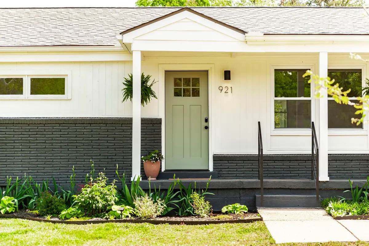 921 Lemont Ct, Nashville, TN 37216 - #1