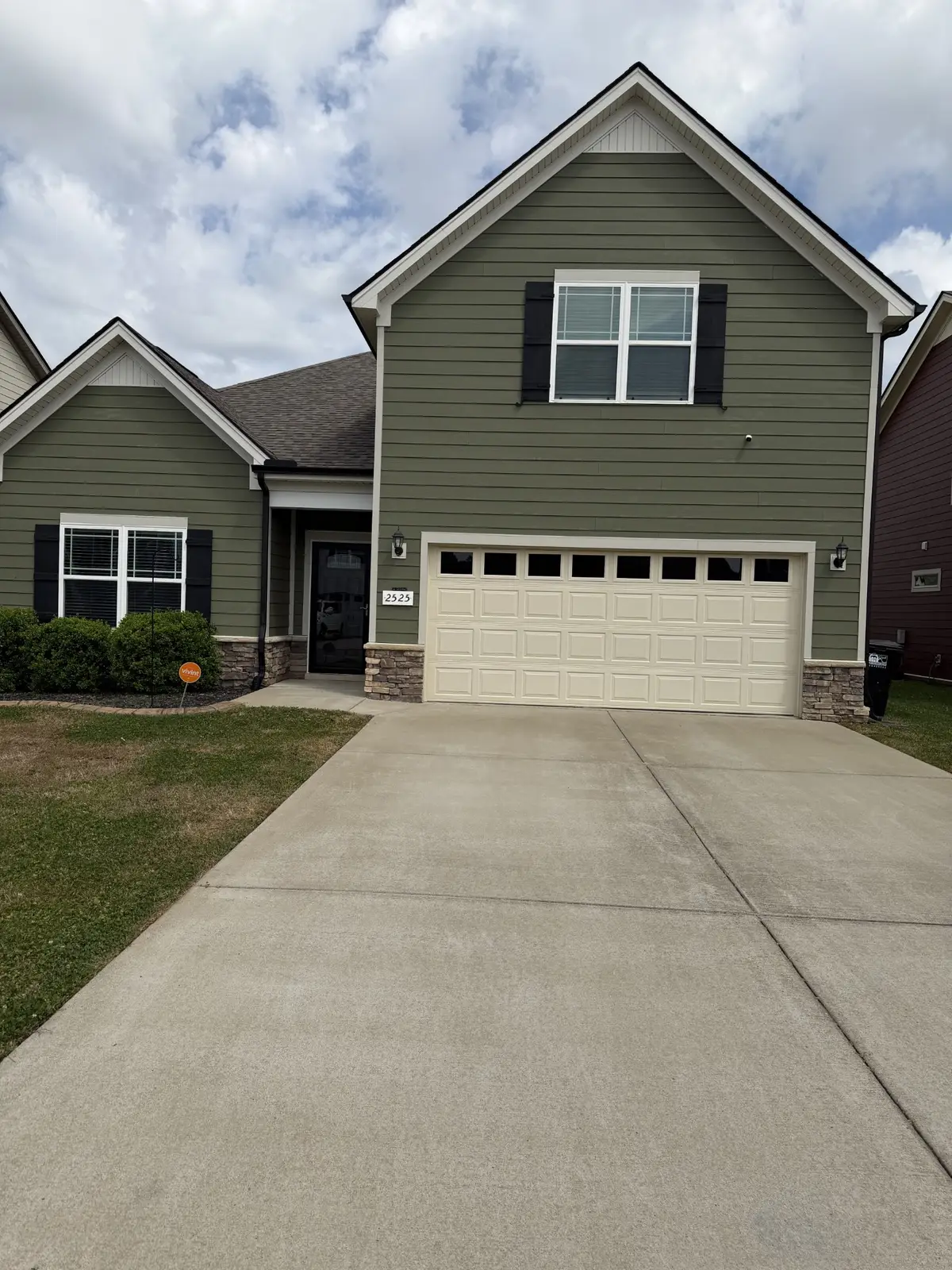 2525 Hollis Dr, Murfreesboro, TN 37127 - #1