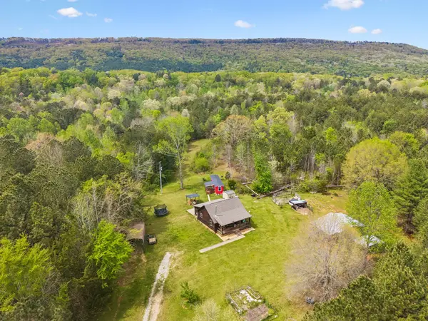 587 Cooper Rd, Summerville, GA 30747