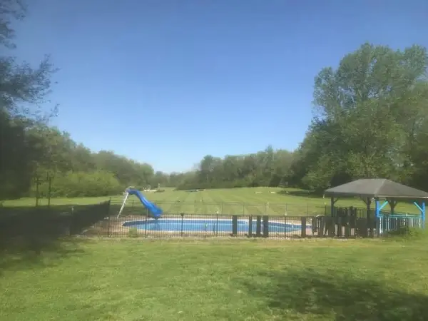 413 Rutherford Ln, Columbia, TN 38401