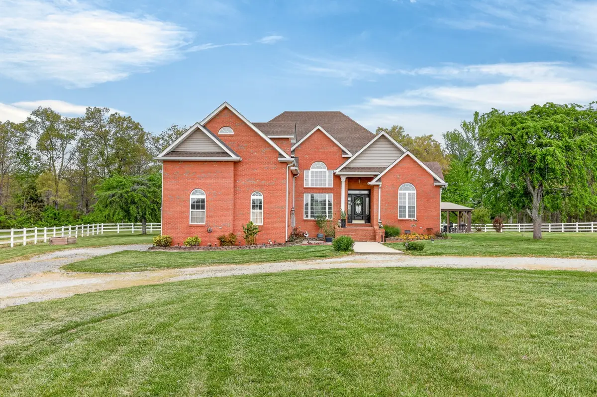 2015 Spry Rd, Bradyville, TN 37026 - #1