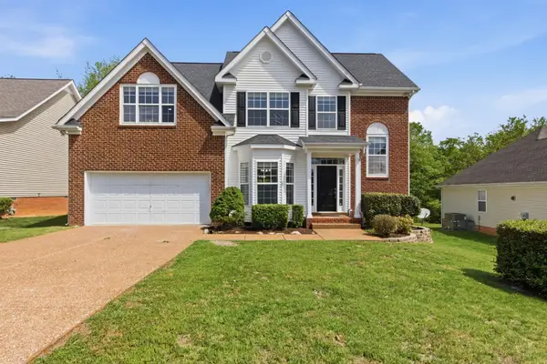 1710 Tellico Dr, Thompsons Station, TN 37179