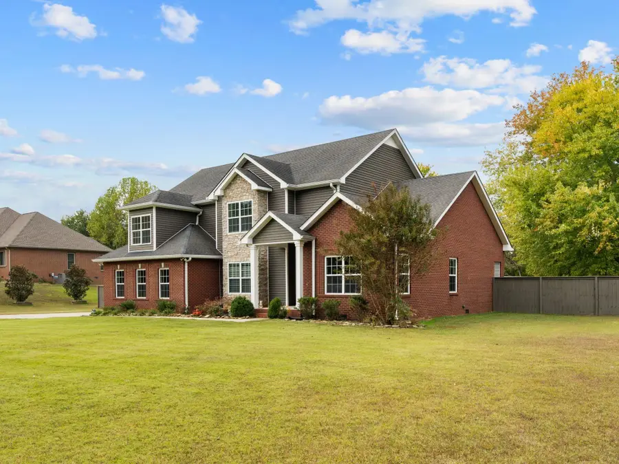 650 Dixie Bee Rd, Clarksville, TN 37043 - #3