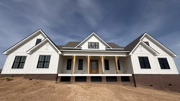 1501 Spencer Mill Rd, Burns, TN 37029