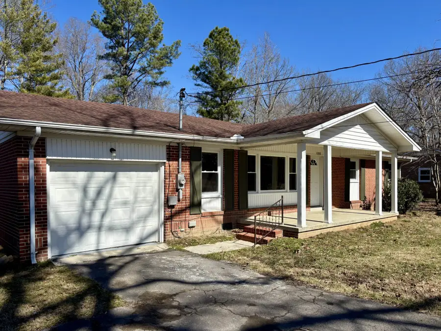 903 Royal Trl, Manchester, TN 37355 - #2