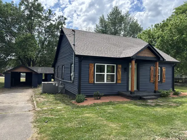 206 Wakefield Ave, Cornersville, TN 37047