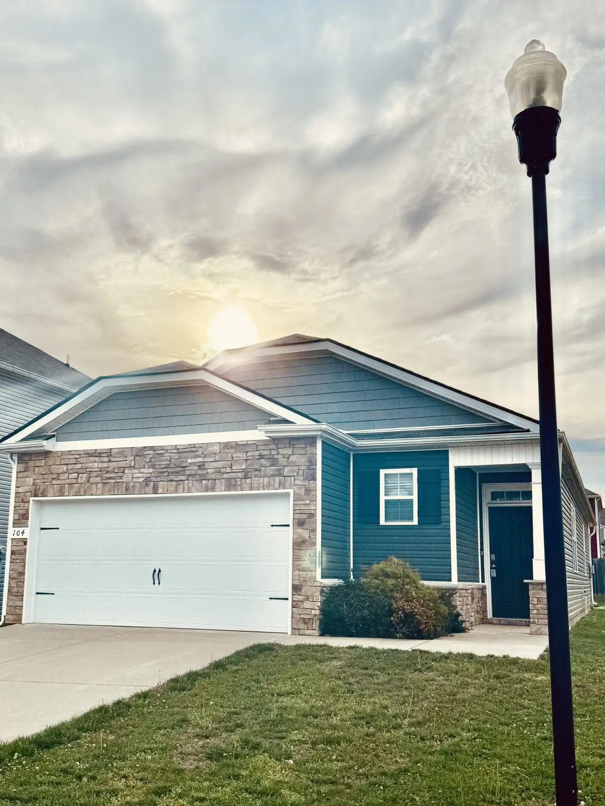 104 Victory Cir N, Ashland City, TN 37015 - #1