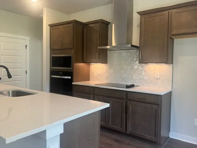 4228 Henslowe Rd, Columbia, TN 38401 - #3