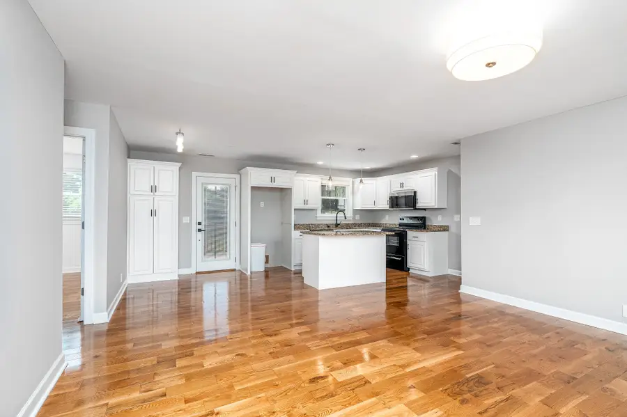 143 Evergreen Cir, Hendersonville, TN 37075 - #2