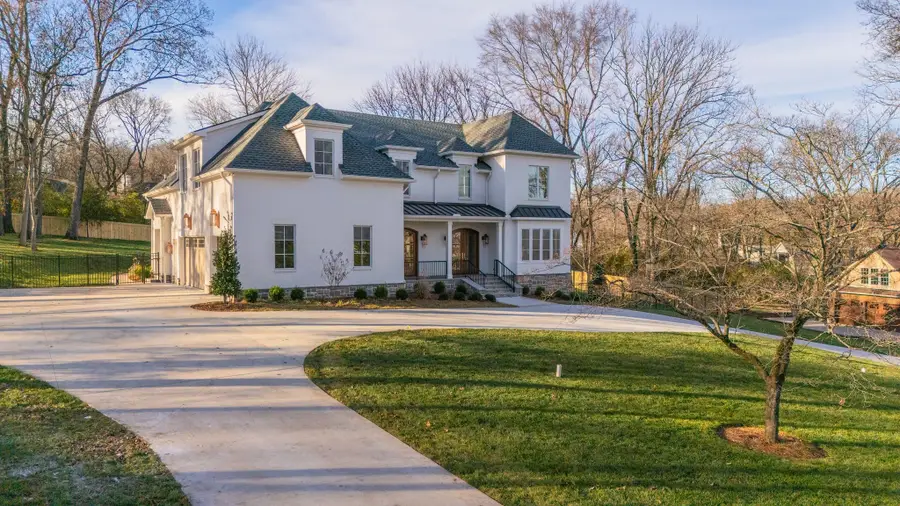 843 Neartop Dr, Nashville, TN 37205 - #3