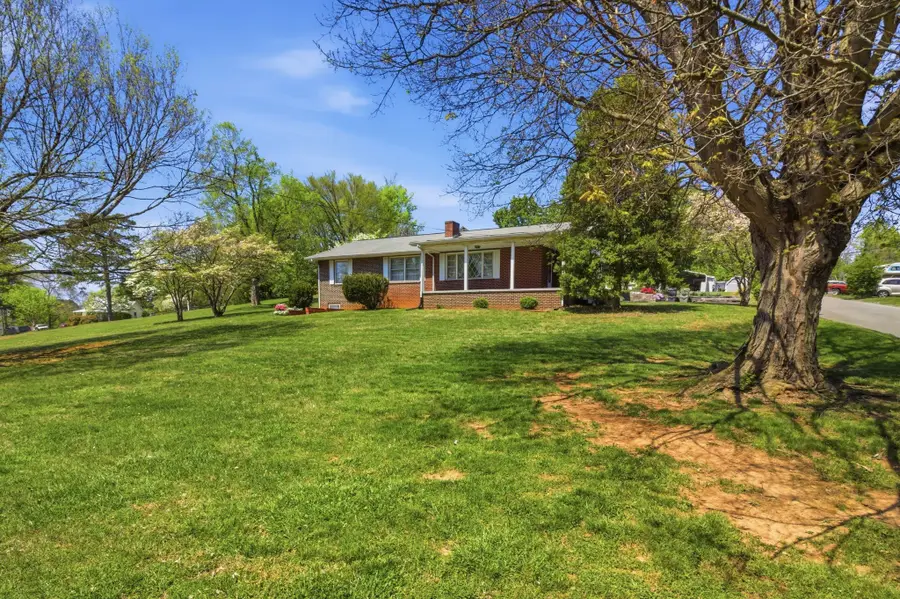 1605 College St, White Pine, TN 37890 - #2