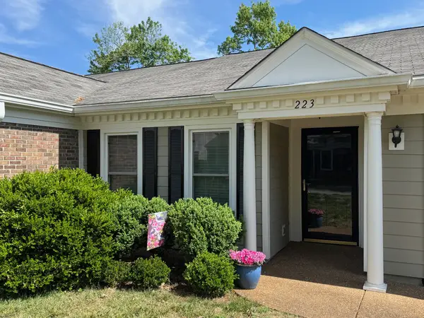 223 Cana Cir, Nashville, TN 37205