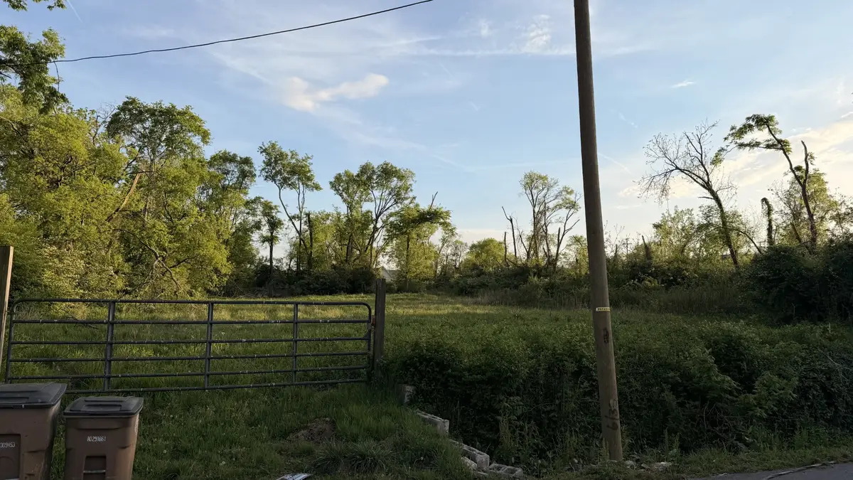 215 Old Amqui Rd, Madison, TN 37115 - #1