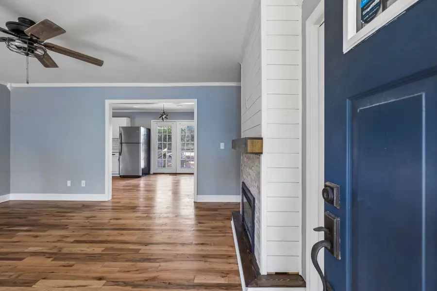 105 White Oak Dr, Dickson, TN 37055 - #3