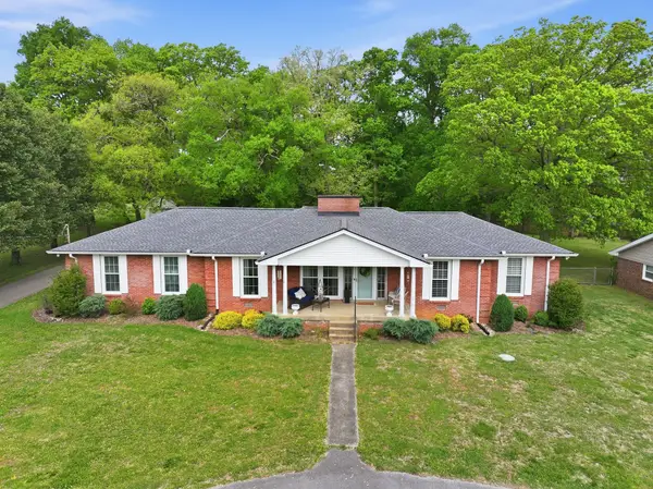 1308 Hill Lakes Ln, Lebanon, TN 37090