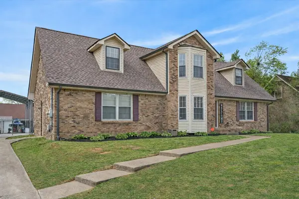 118 Greenland Farms Dr, Clarksville, TN 37040