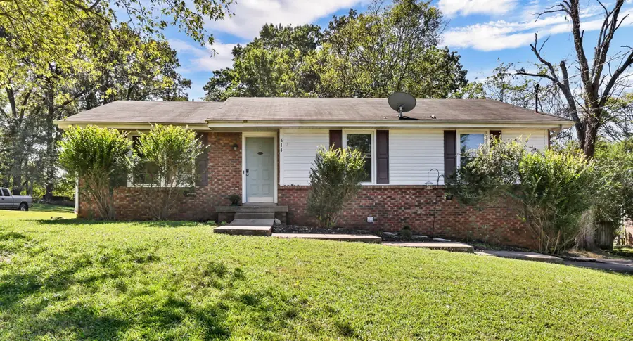 614 Cayce Dr, Clarksville, TN 37042 - #2