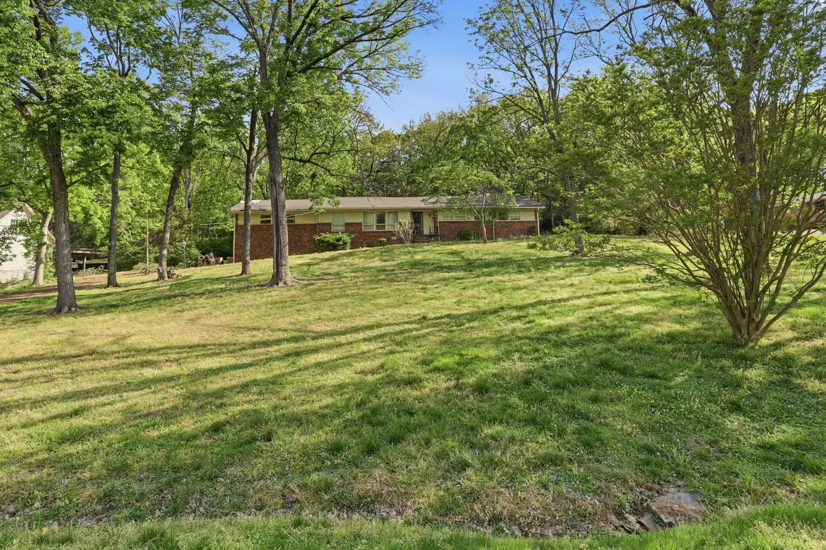 1318 Burton Valley Rd, Nashville, TN 37215 - #1