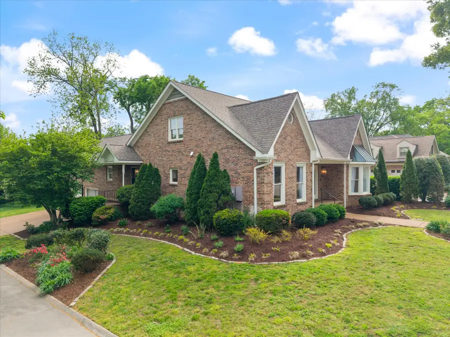 6013 Landmark Pl, Brentwood, TN 37027 - #3