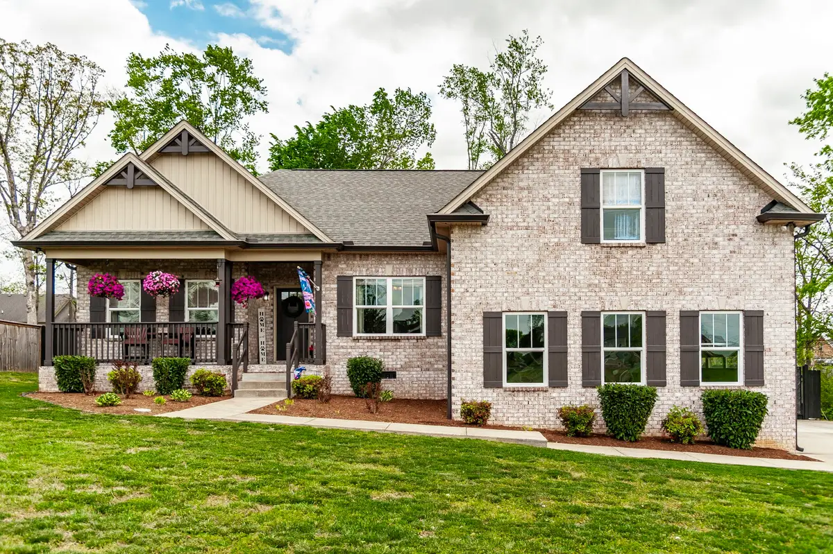 715B N Russell St, Portland, TN 37148 - #1