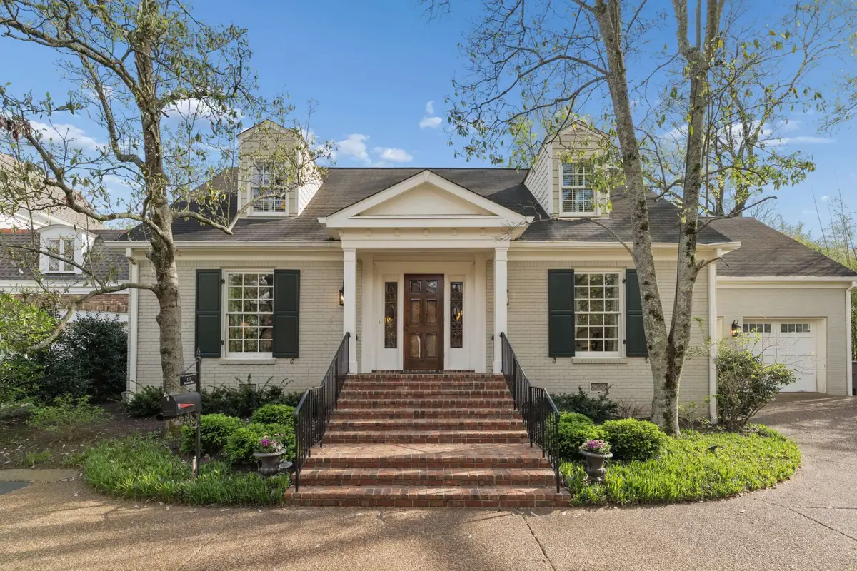 131 Prospect Hl, Nashville, TN 37205 - #1