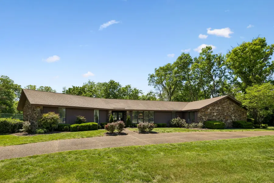 6019 Johnson Chapel Rd, Brentwood, TN 37027 - #3