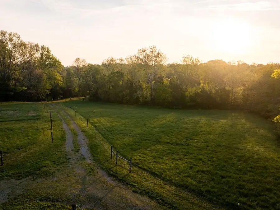 314 Bethlehem Church Rd, Shelbyville, TN 37160 - #2