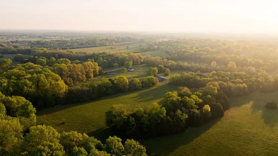 314 Bethlehem Church Rd, Shelbyville, TN 37160 - #3