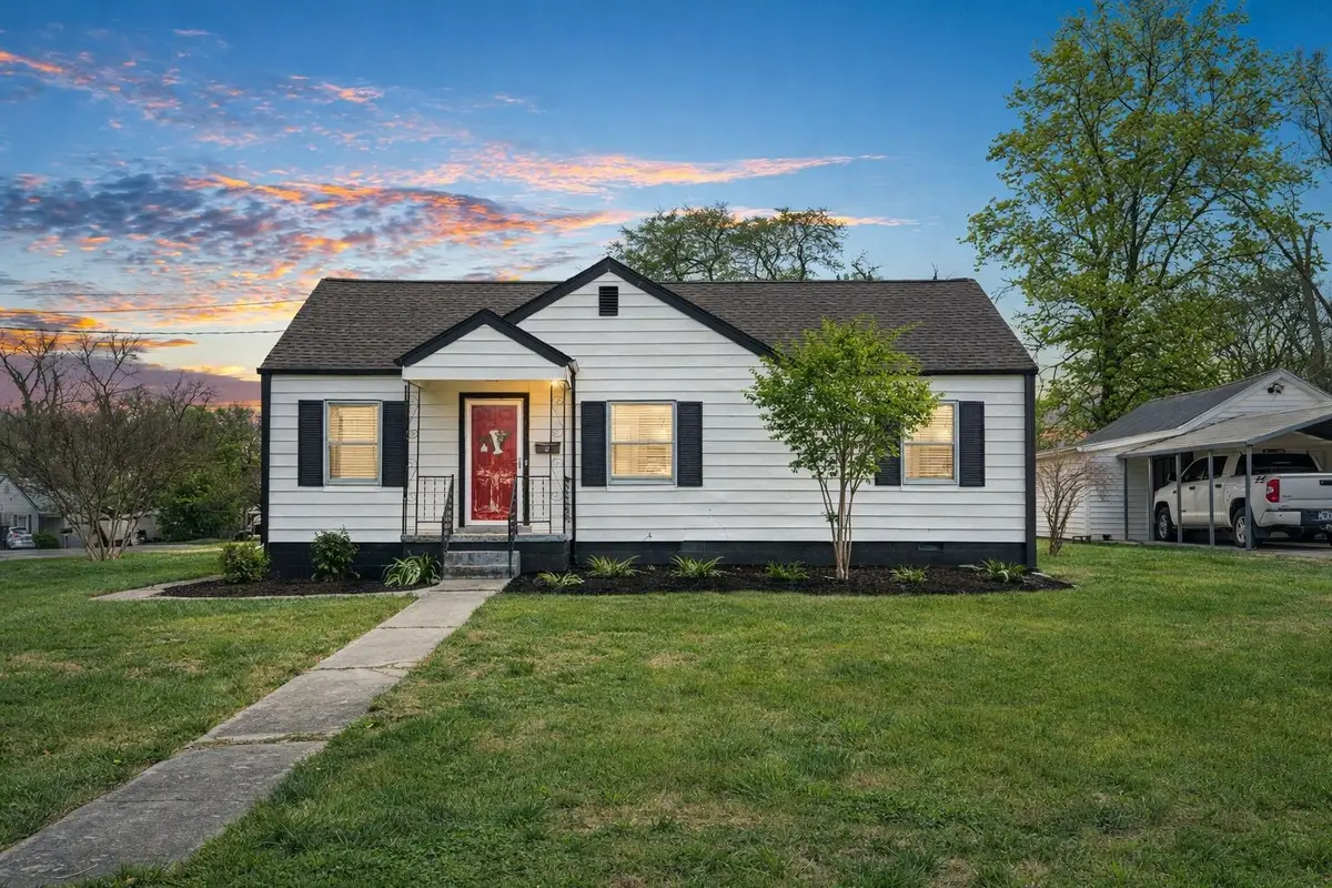 418 Lynn St, Murfreesboro, TN 37129 - #1