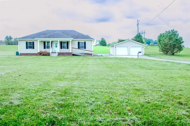 4272 Jl Head Rd, Cedar Hill, TN 37032 - #3