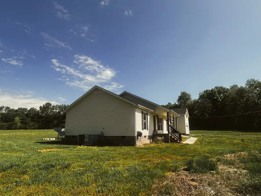 831 Philippi Rd, Wartrace, TN 37183 - #3