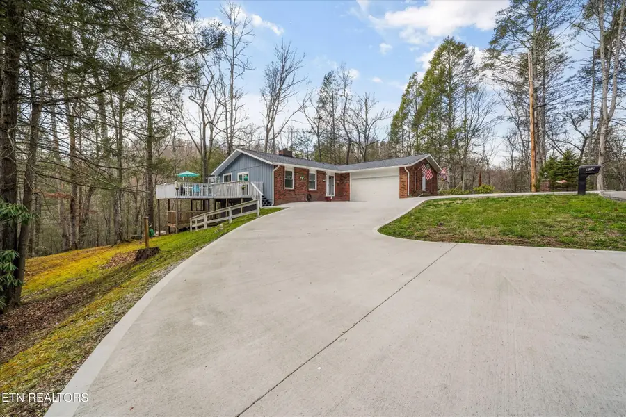 532 Bruce Rd, Gatlinburg, TN 37738 - #3