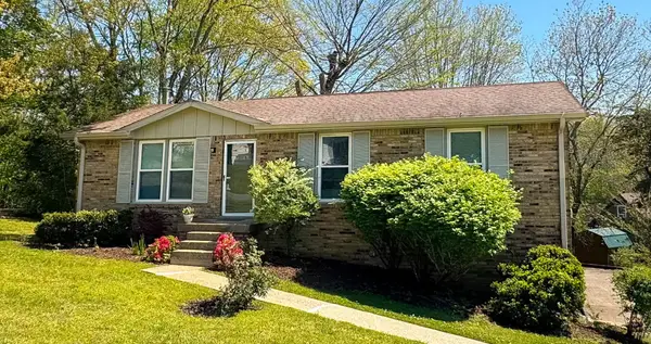 630 Debbie Dr, Hermitage, TN 37076