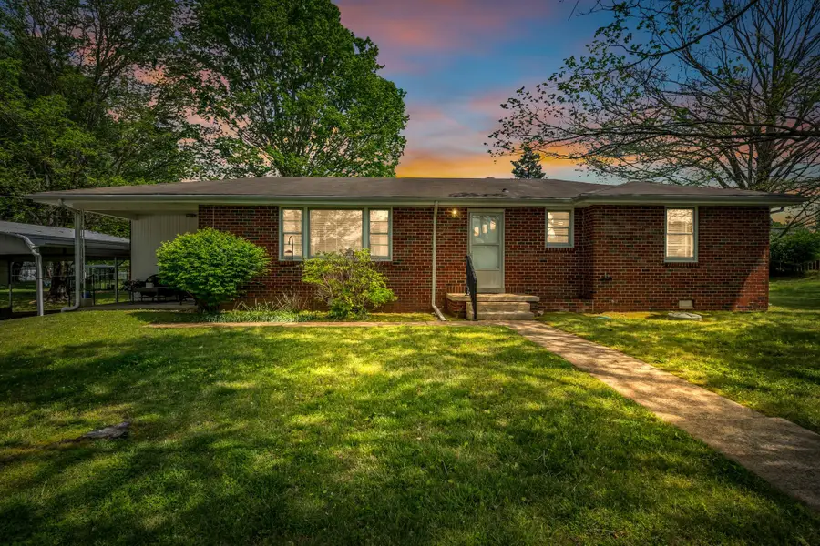 1006 Hershell St, Burns, TN 37029 - #3