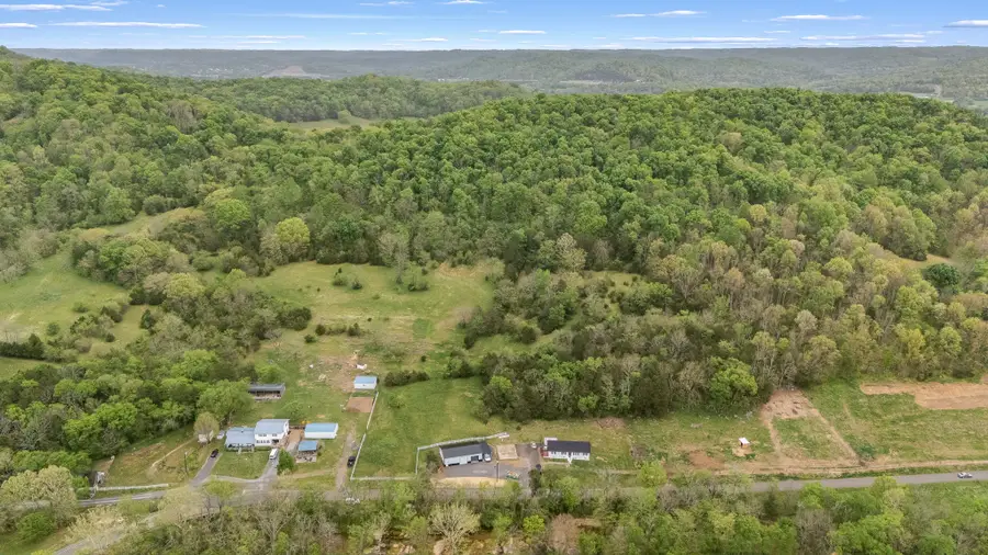 1036 Locke Creek Rd, Readyville, TN 37149 - #3