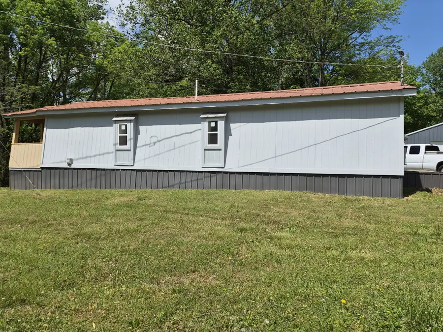 130 Neil Dr, Smithville, TN 37166 - #2