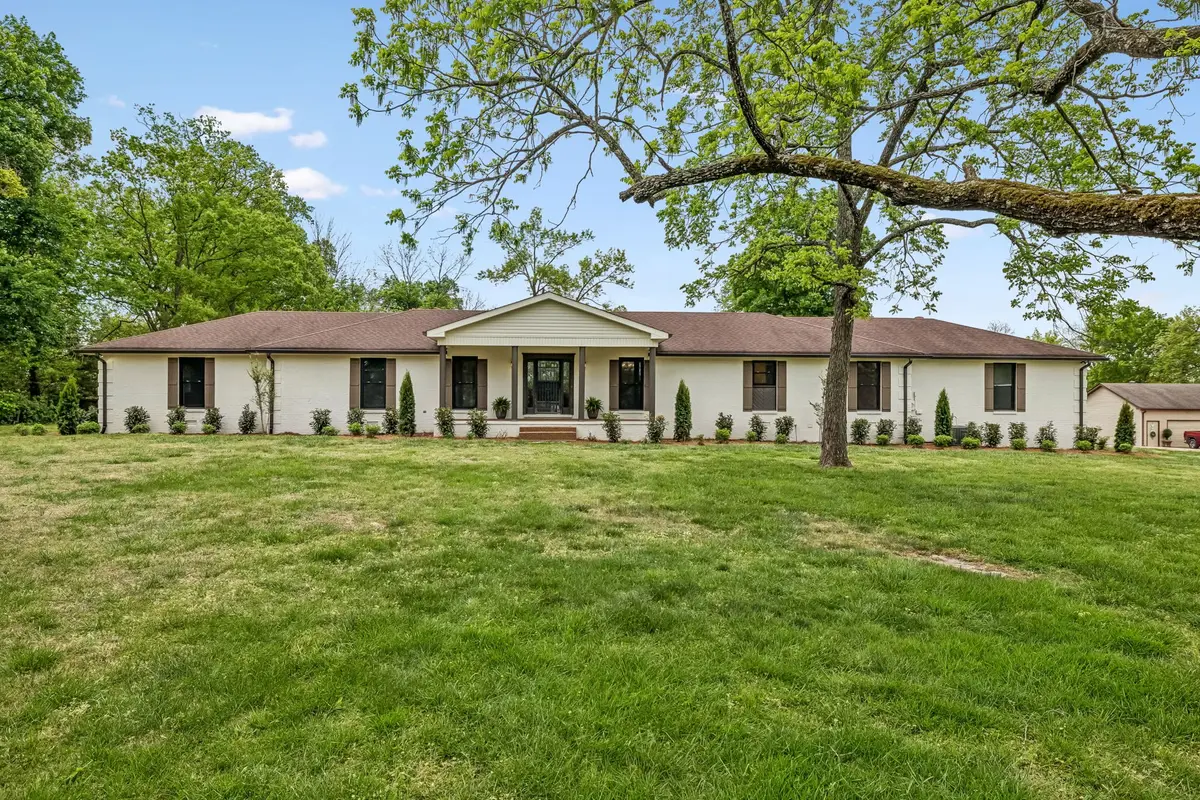 494 Eastover Rd, Lebanon, TN 37090 - #1