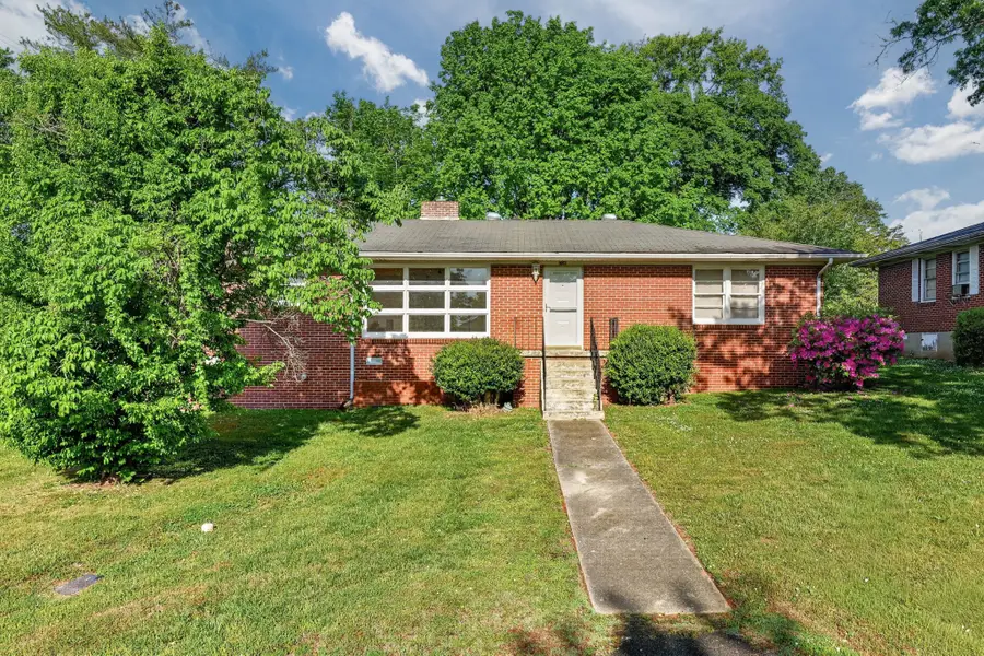 708 Morningside Dr, Fayetteville, TN 37334 - #2