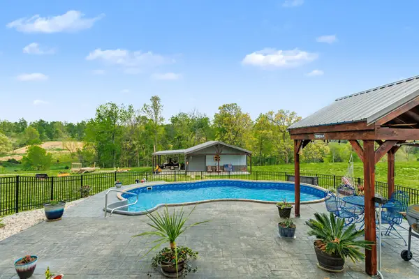 1560 Fairfield Rd, Westmoreland, TN 37186