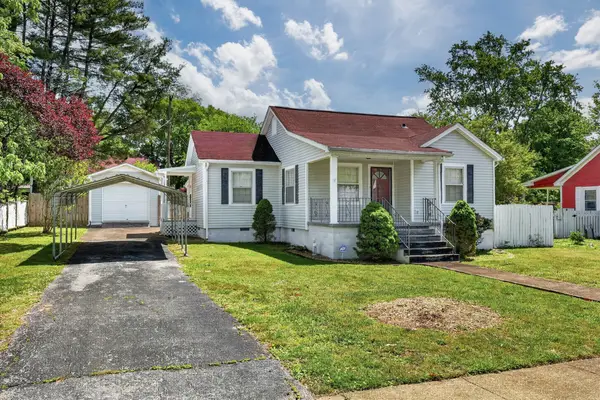 509 3rd Ave, Fayetteville, TN 37334