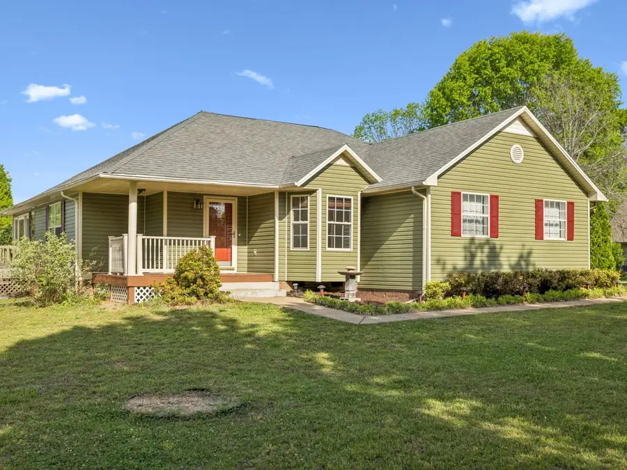 136 Oak Valley Dr, Spring Hill, TN 37174 - #2